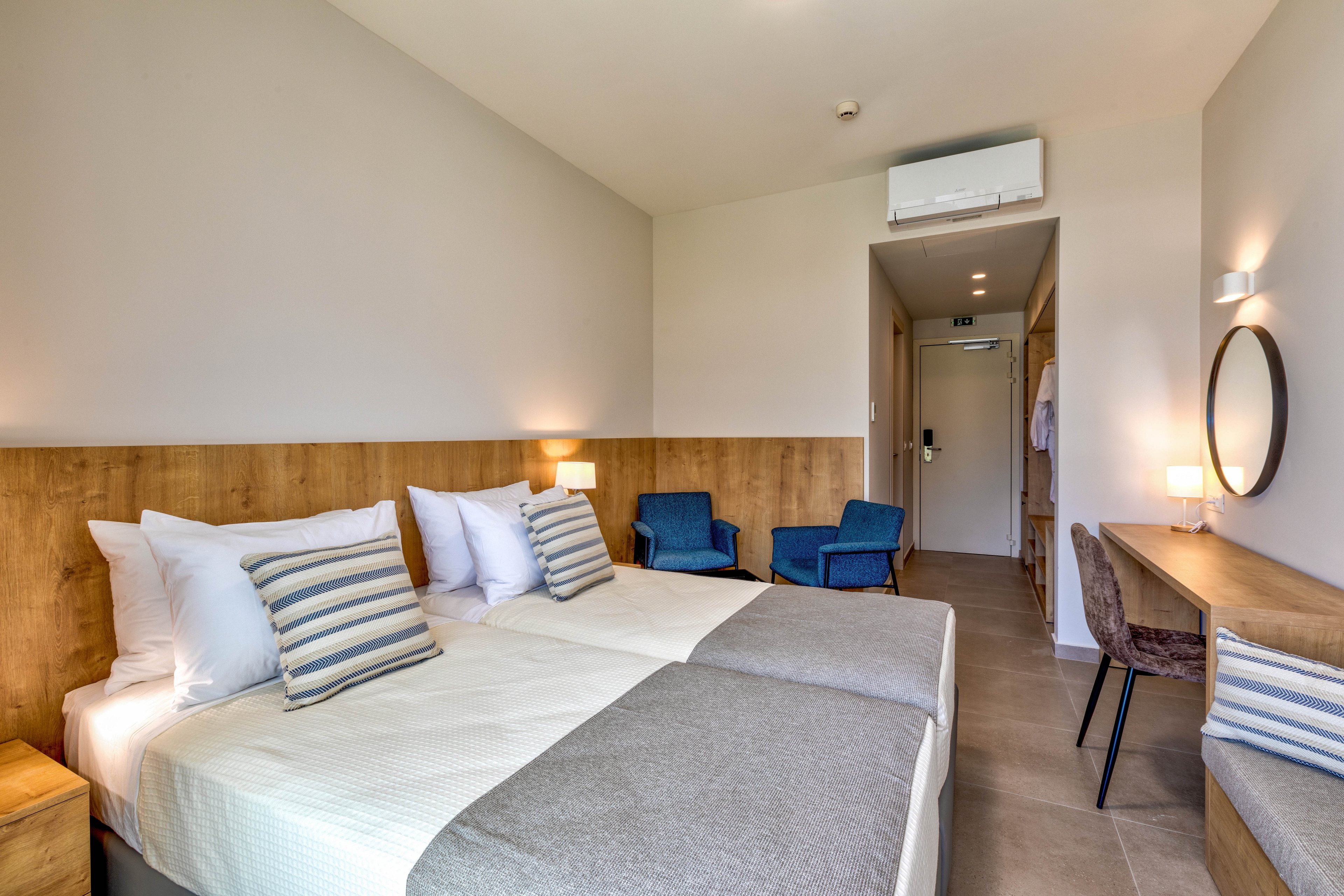 White Olive Premium Hotel