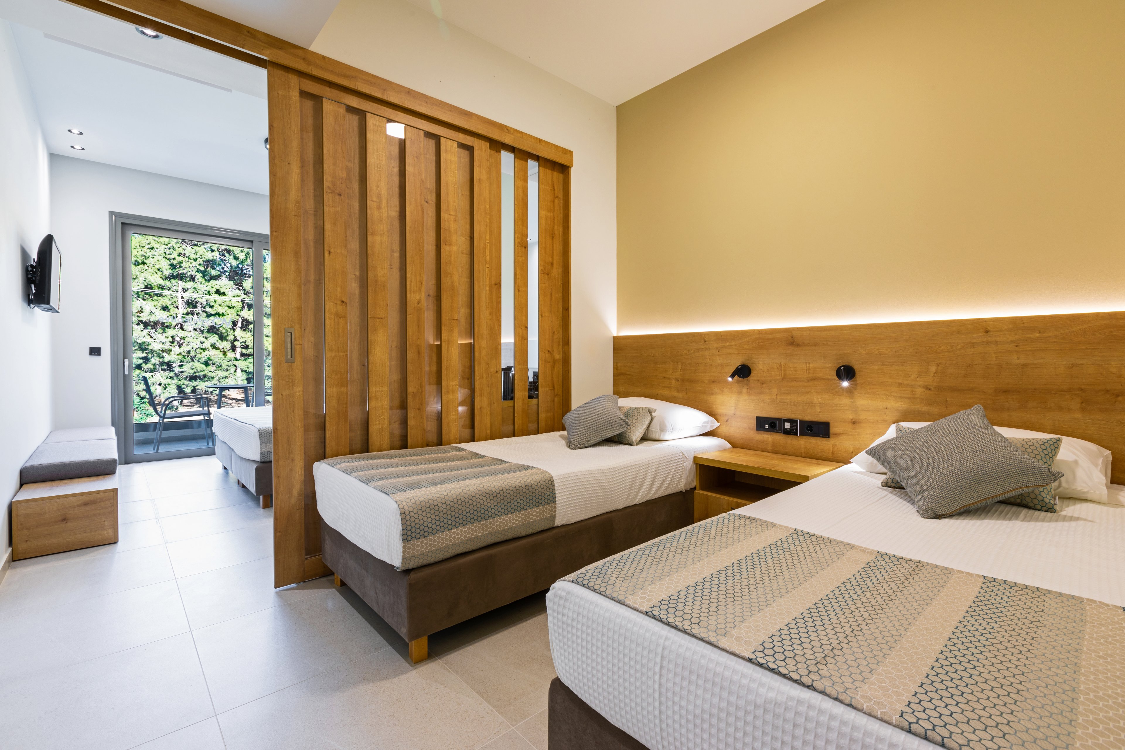 White Olive Elite Hotel