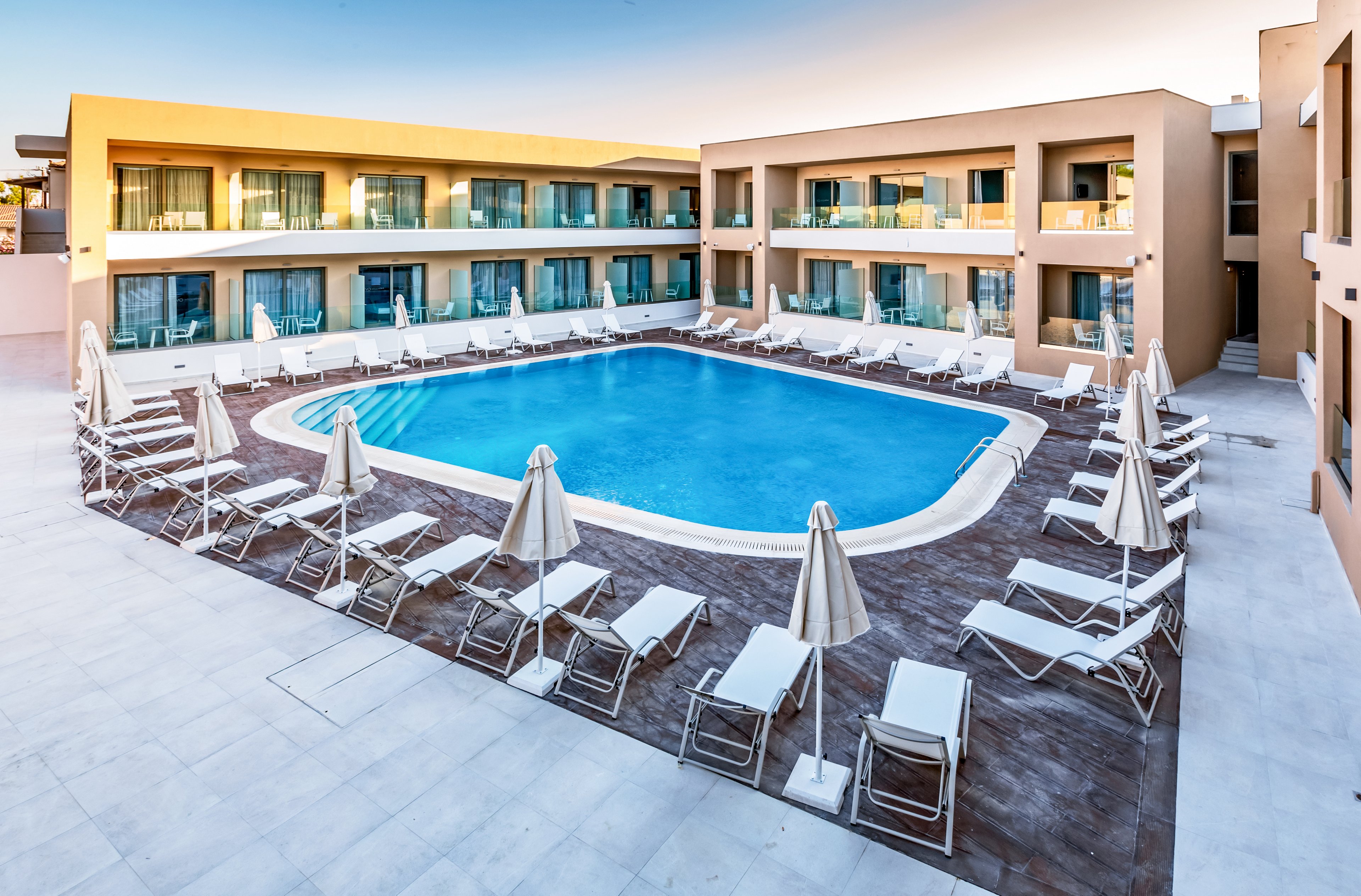 White Olive Elite Hotel