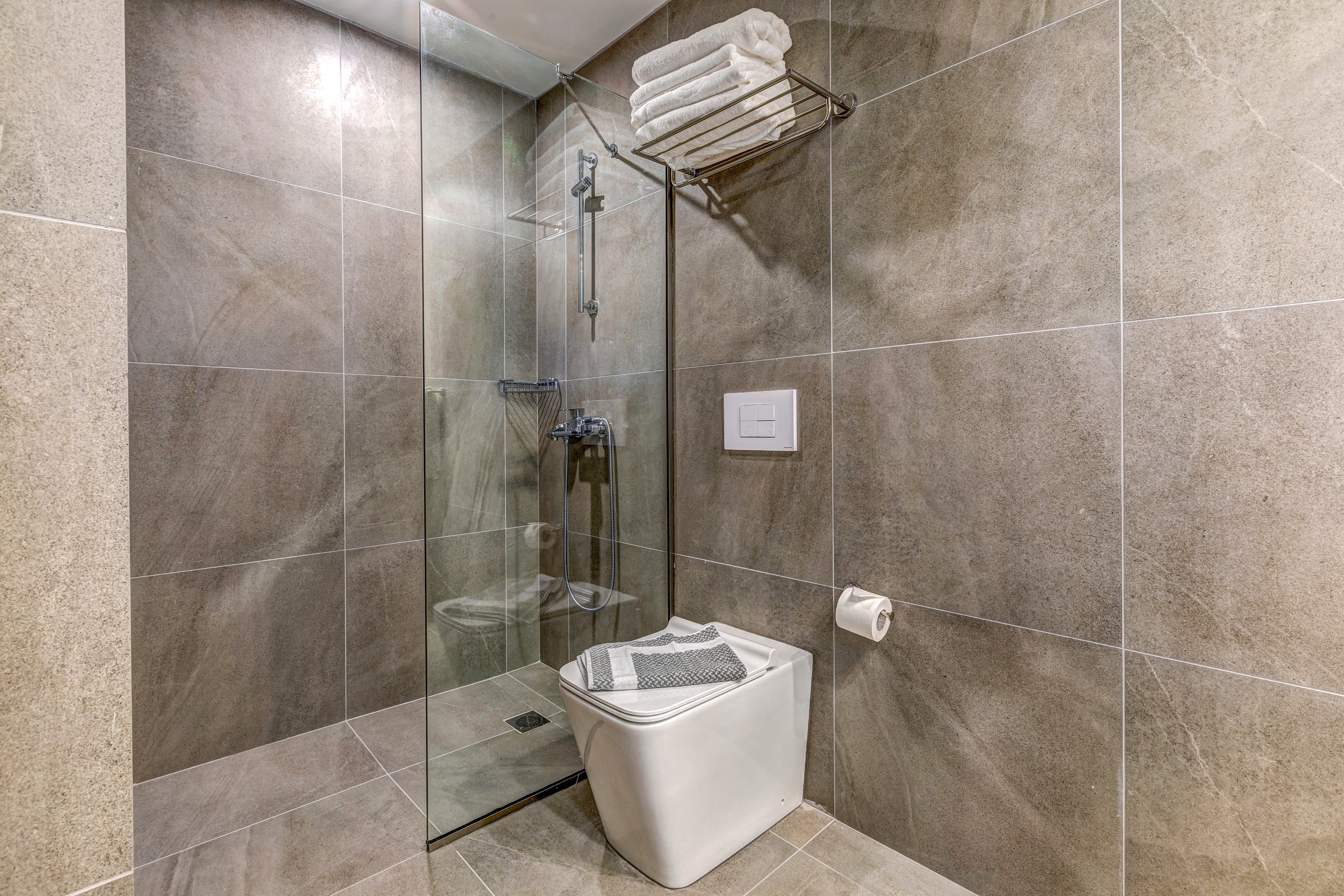 White Olive Elite Hotel