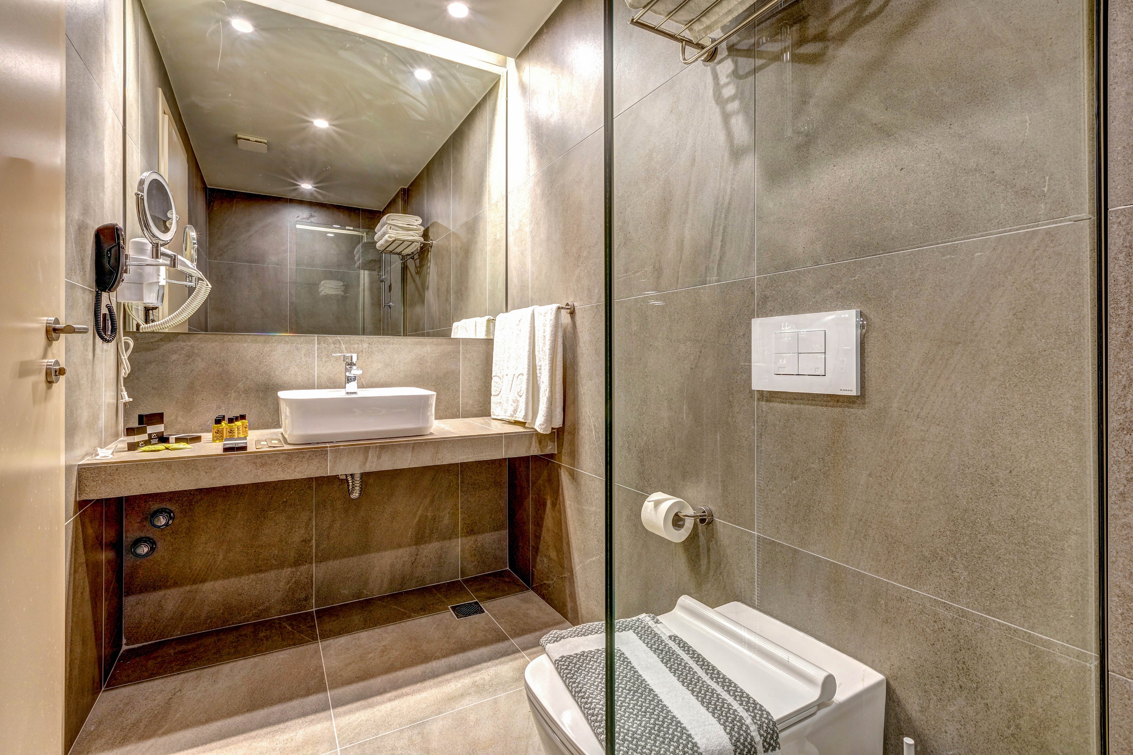 White Olive Elite Hotel