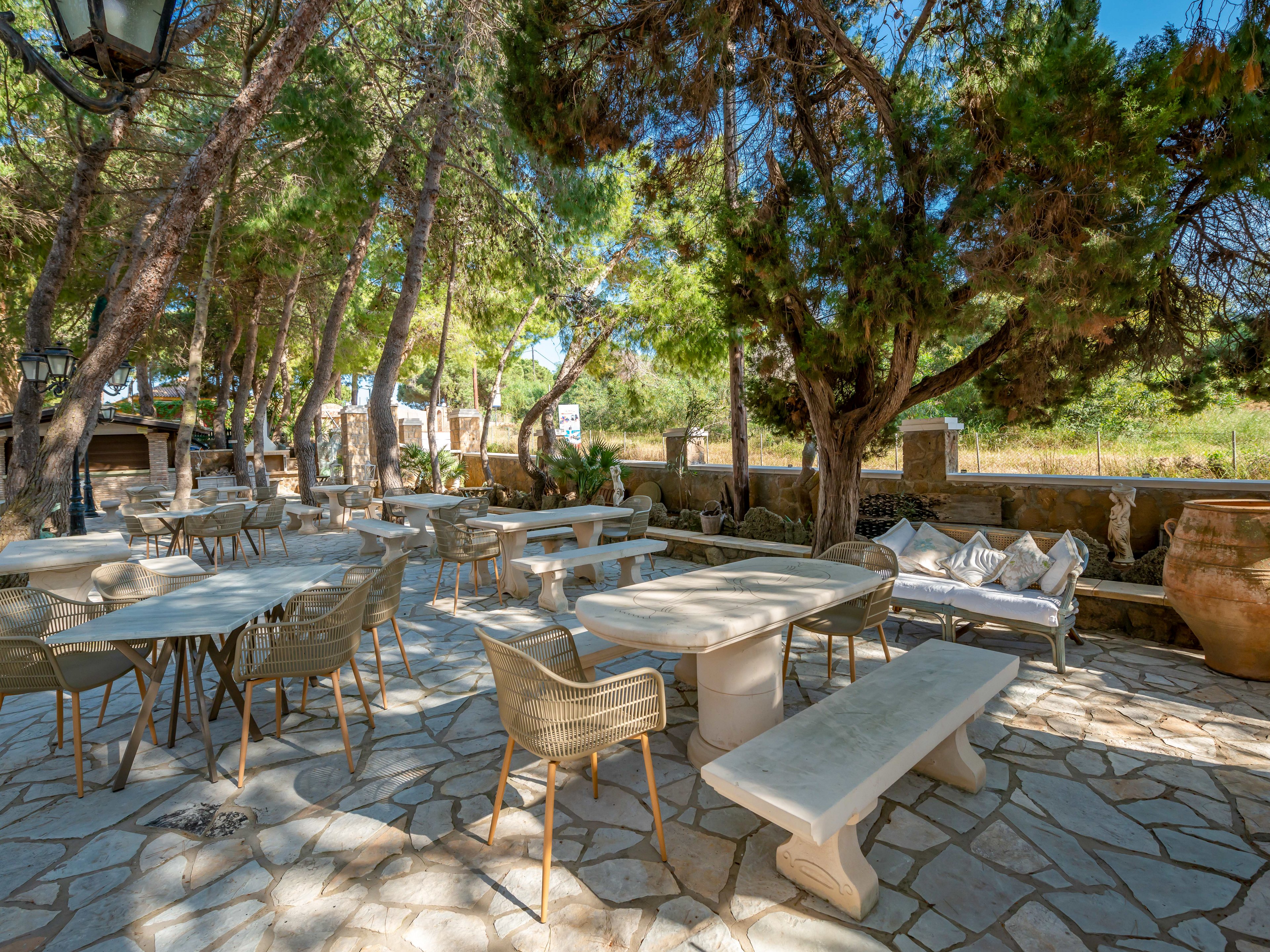 Hotel Vasilikos Beach