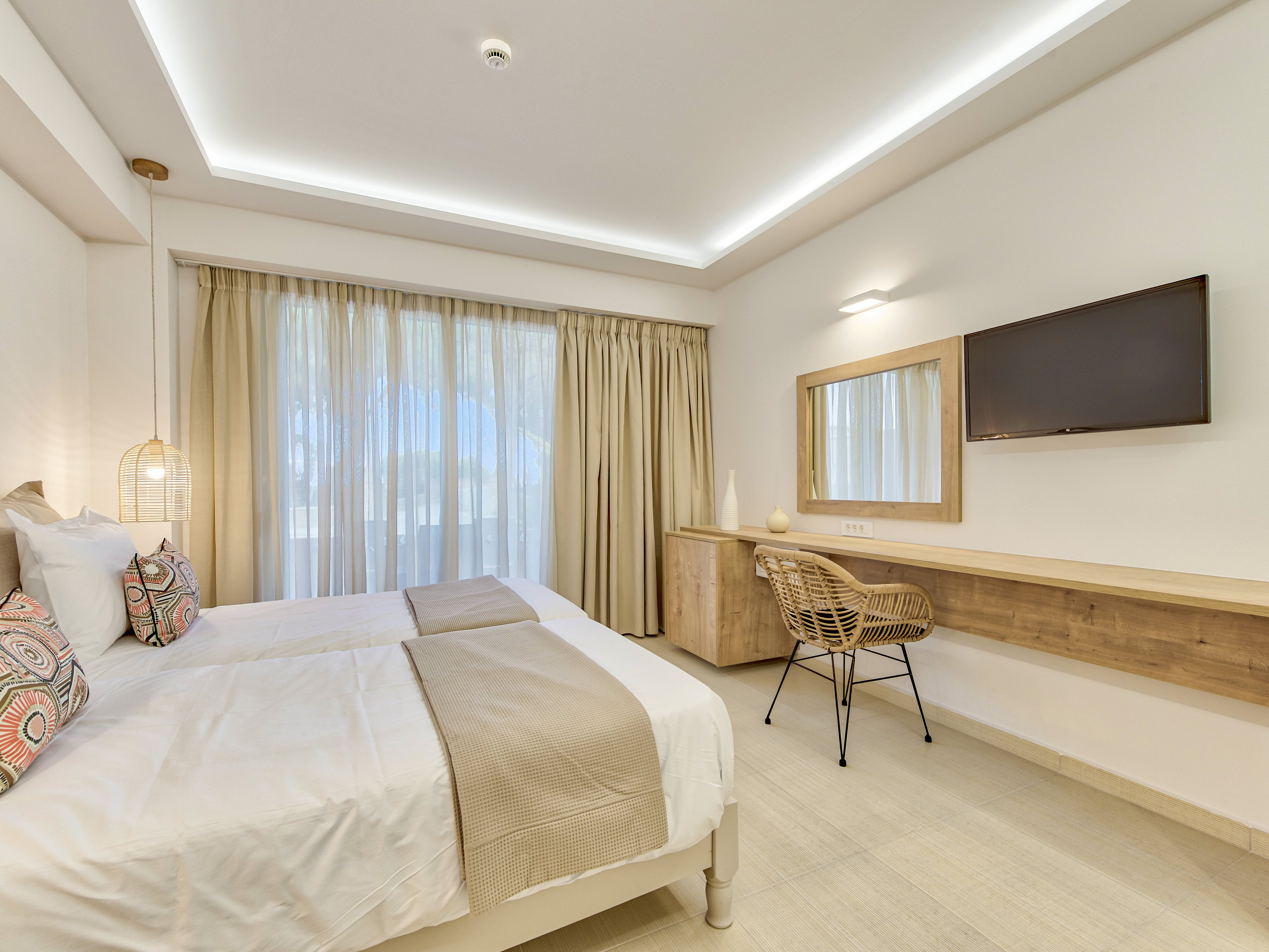 Hotel Vasilikos Beach