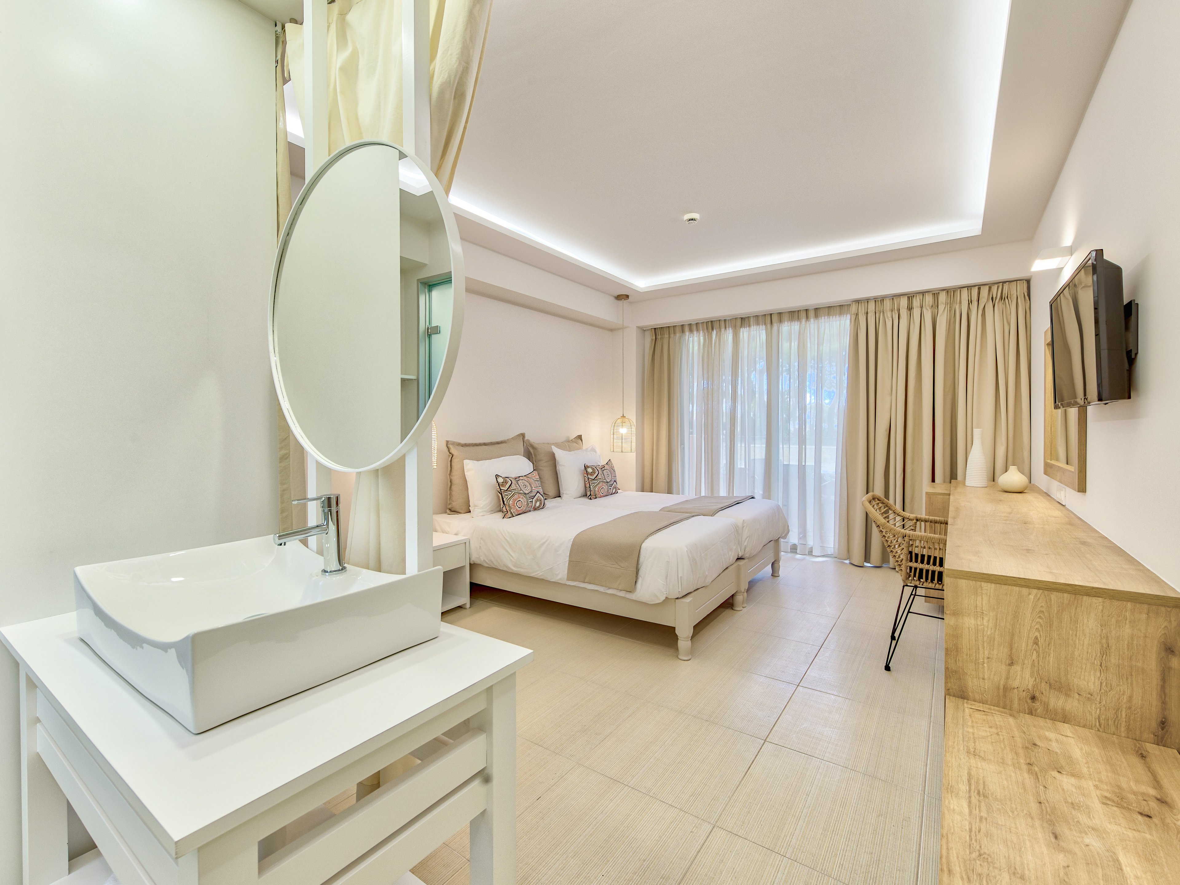 Hotel Vasilikos Beach