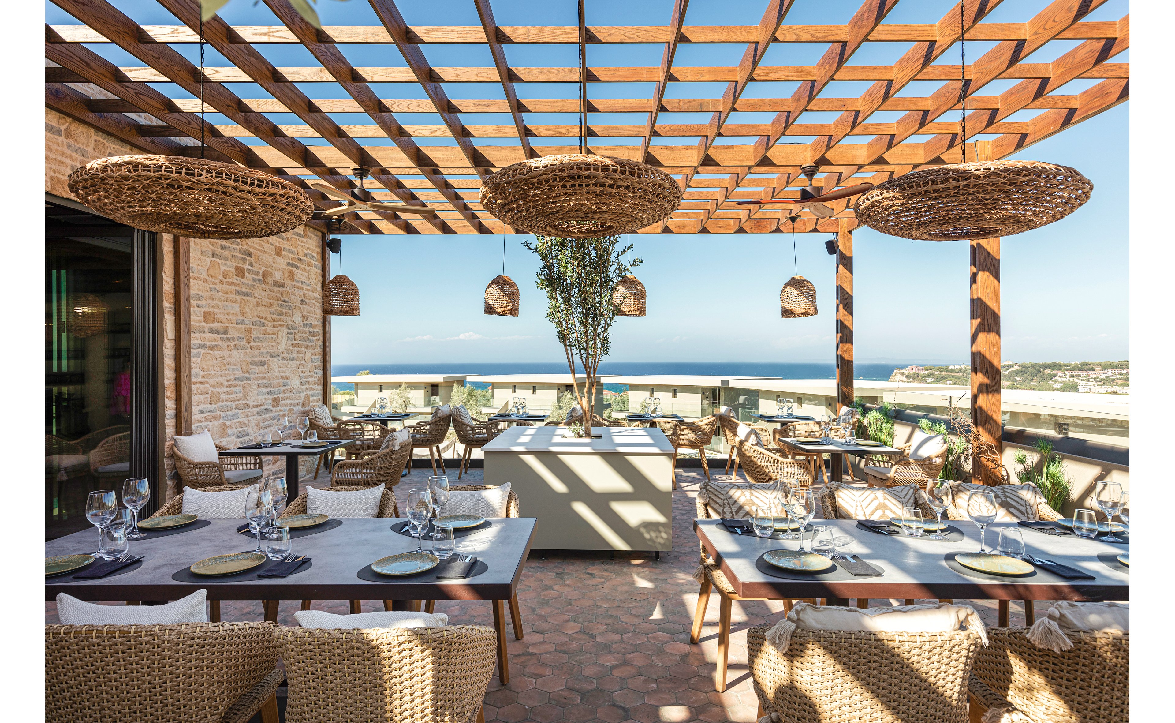 King Jason Zante by Louis Hotels