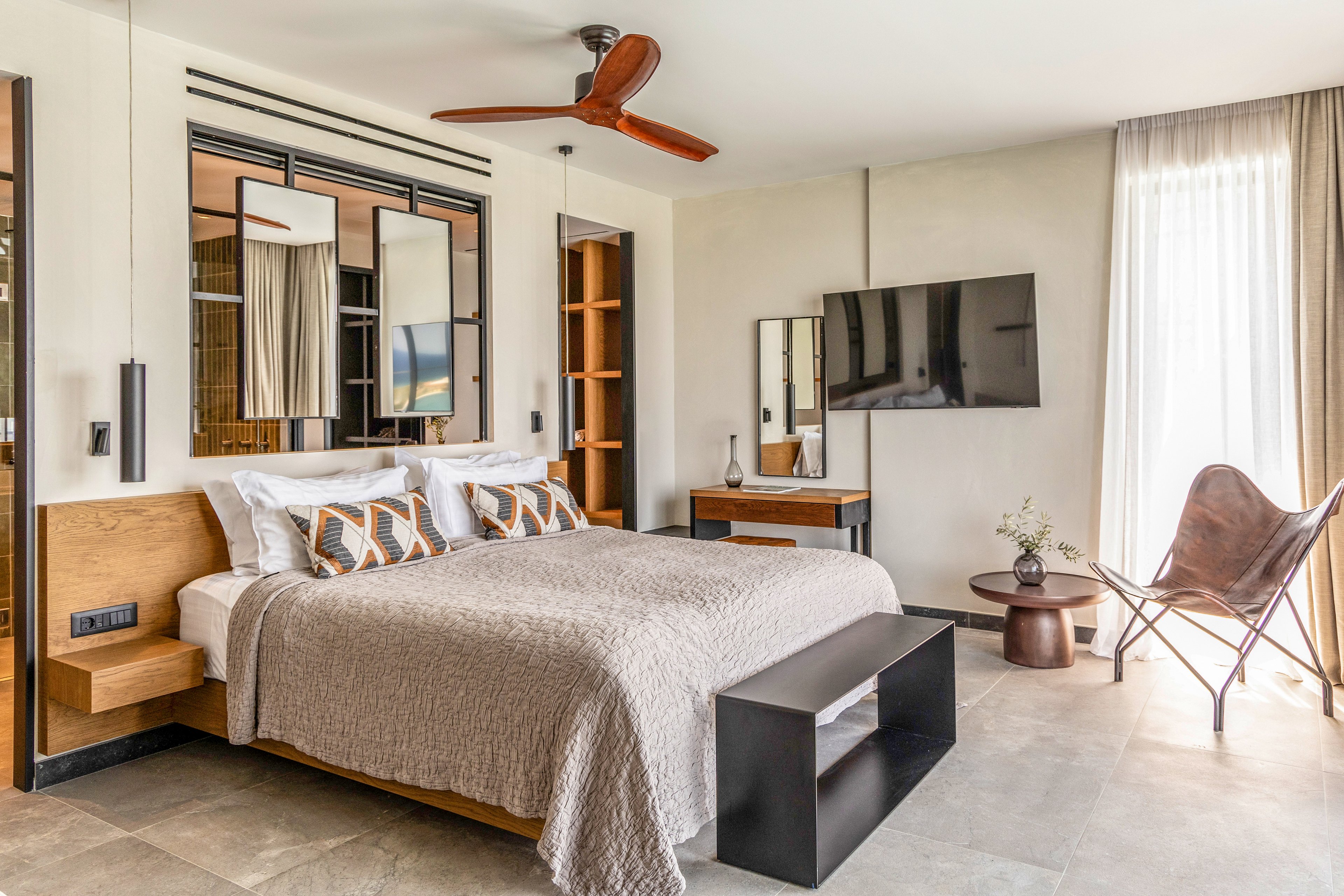 King Jason Zante by Louis Hotels