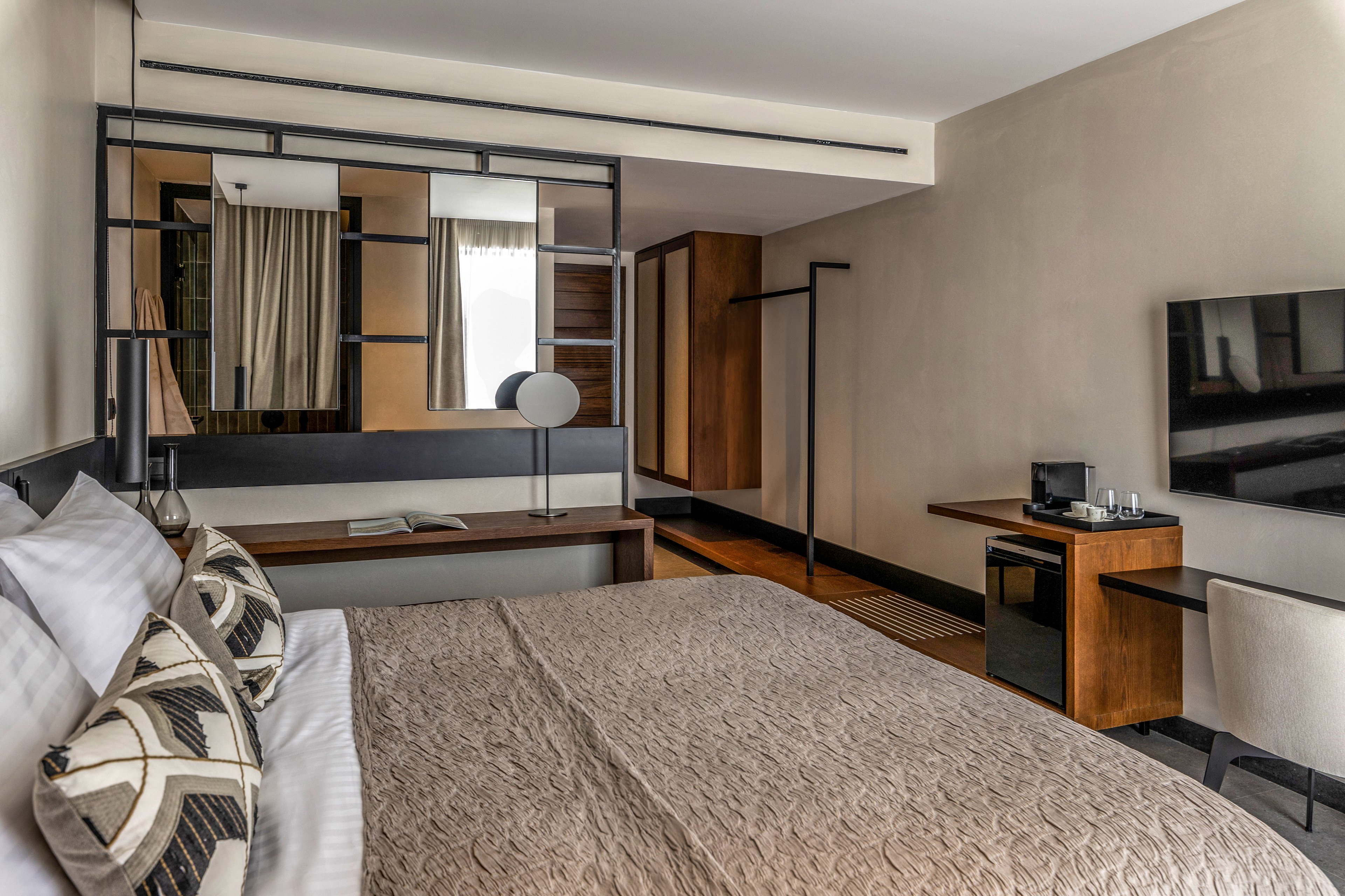 King Jason Zante by Louis Hotels