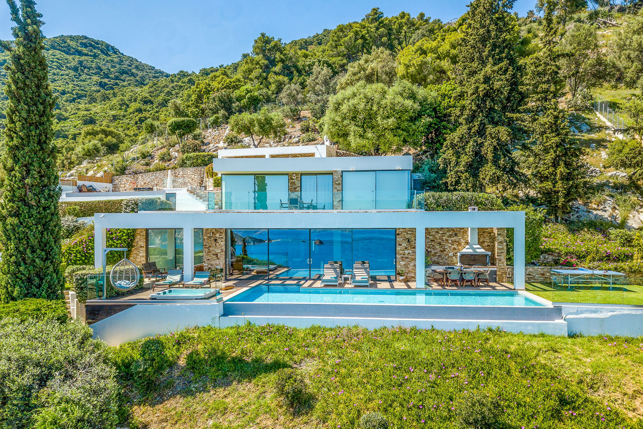 Villa Alkyonides Wing