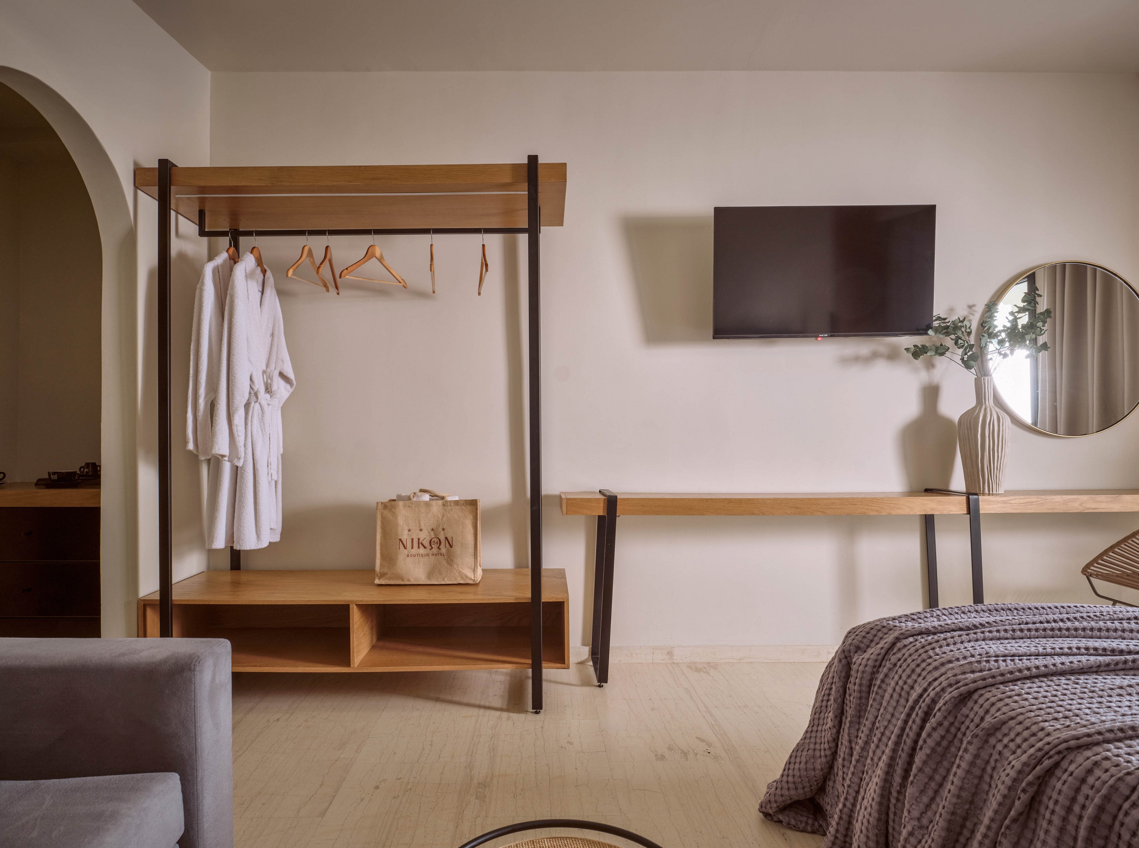 Nikon Boutique Hotel