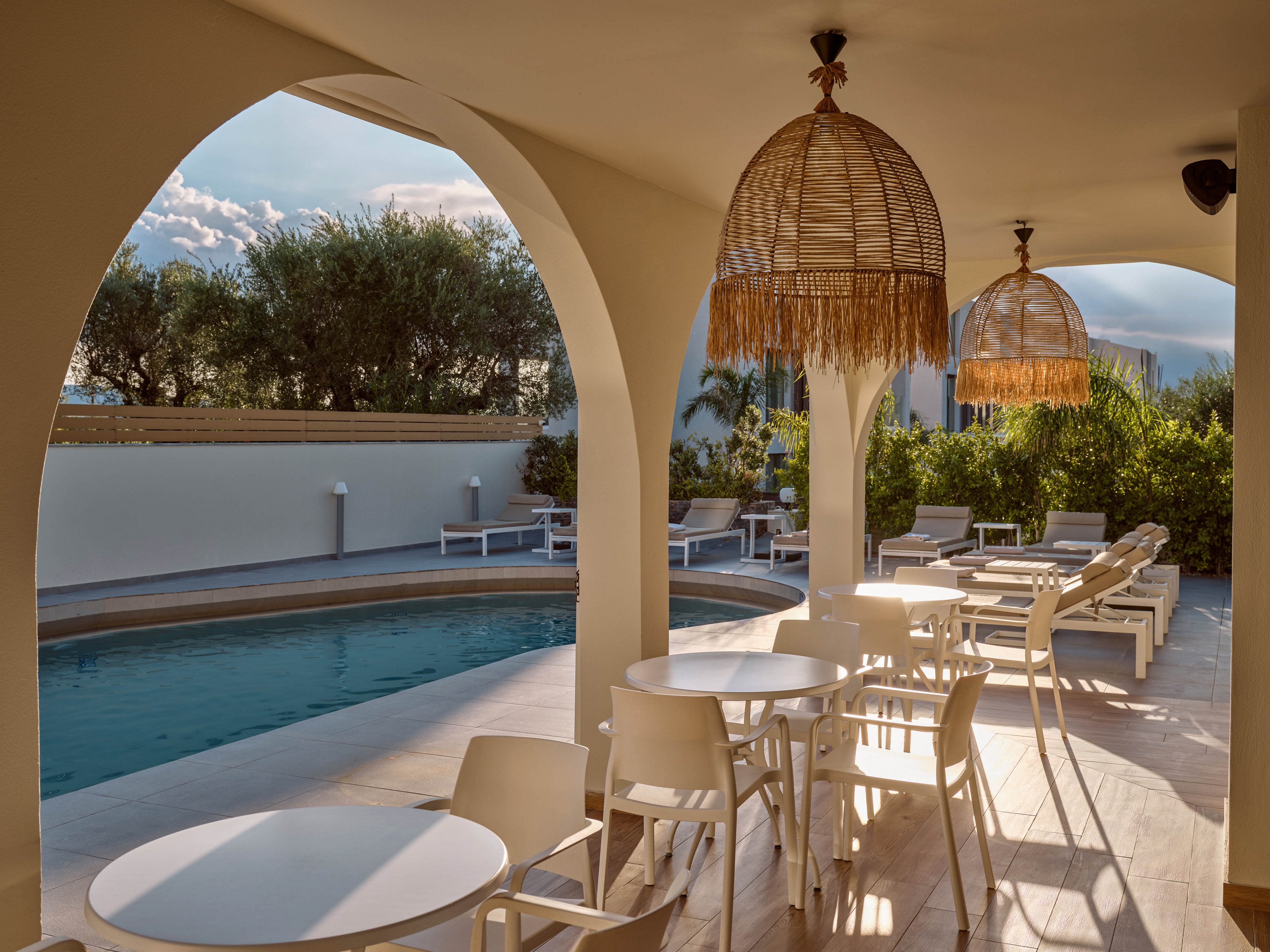 Nikon Boutique Hotel