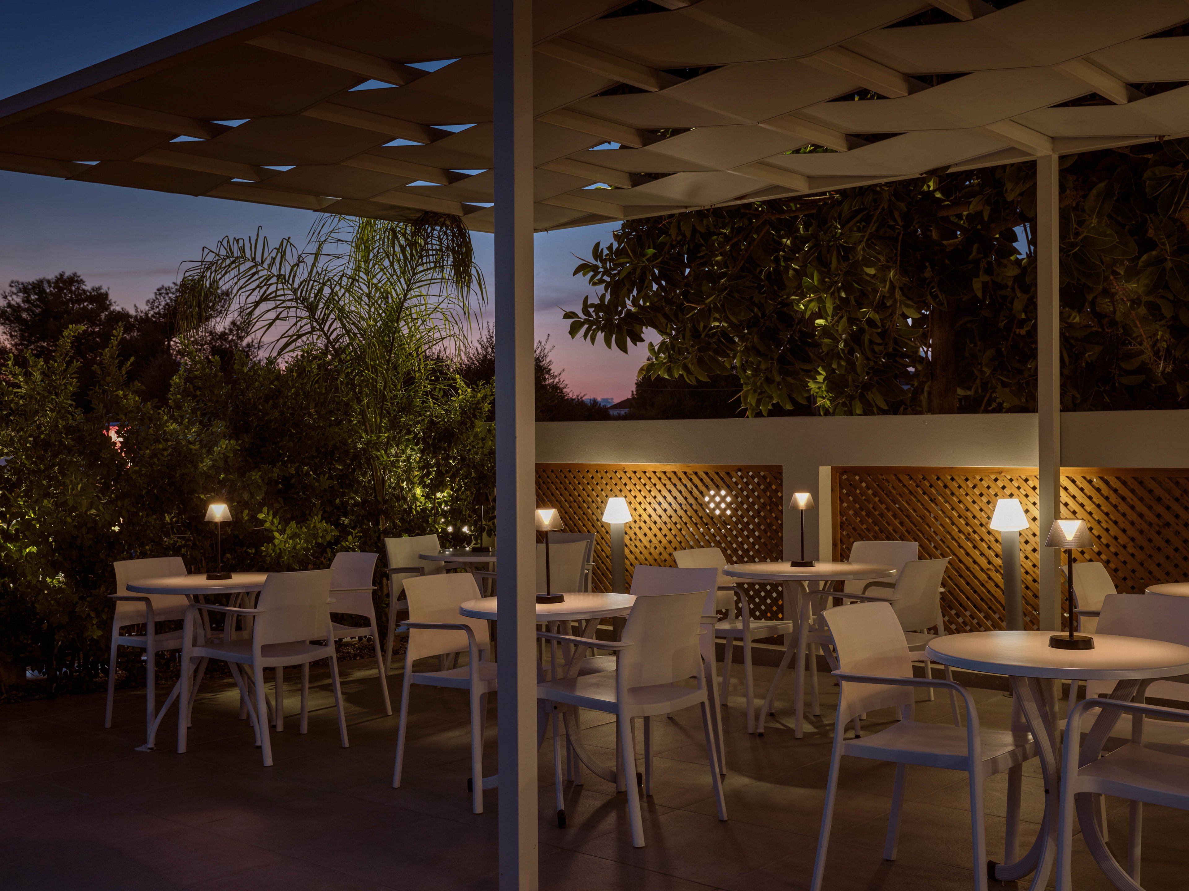 Nikon Boutique Hotel