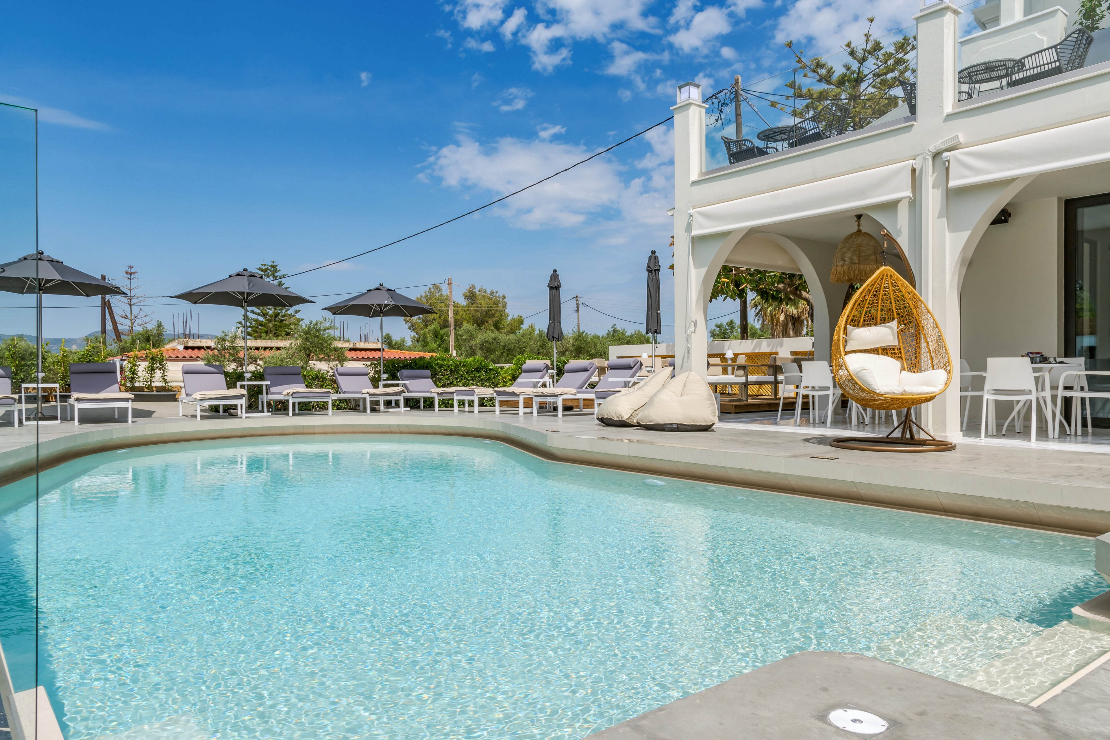 Nikon Boutique Hotel