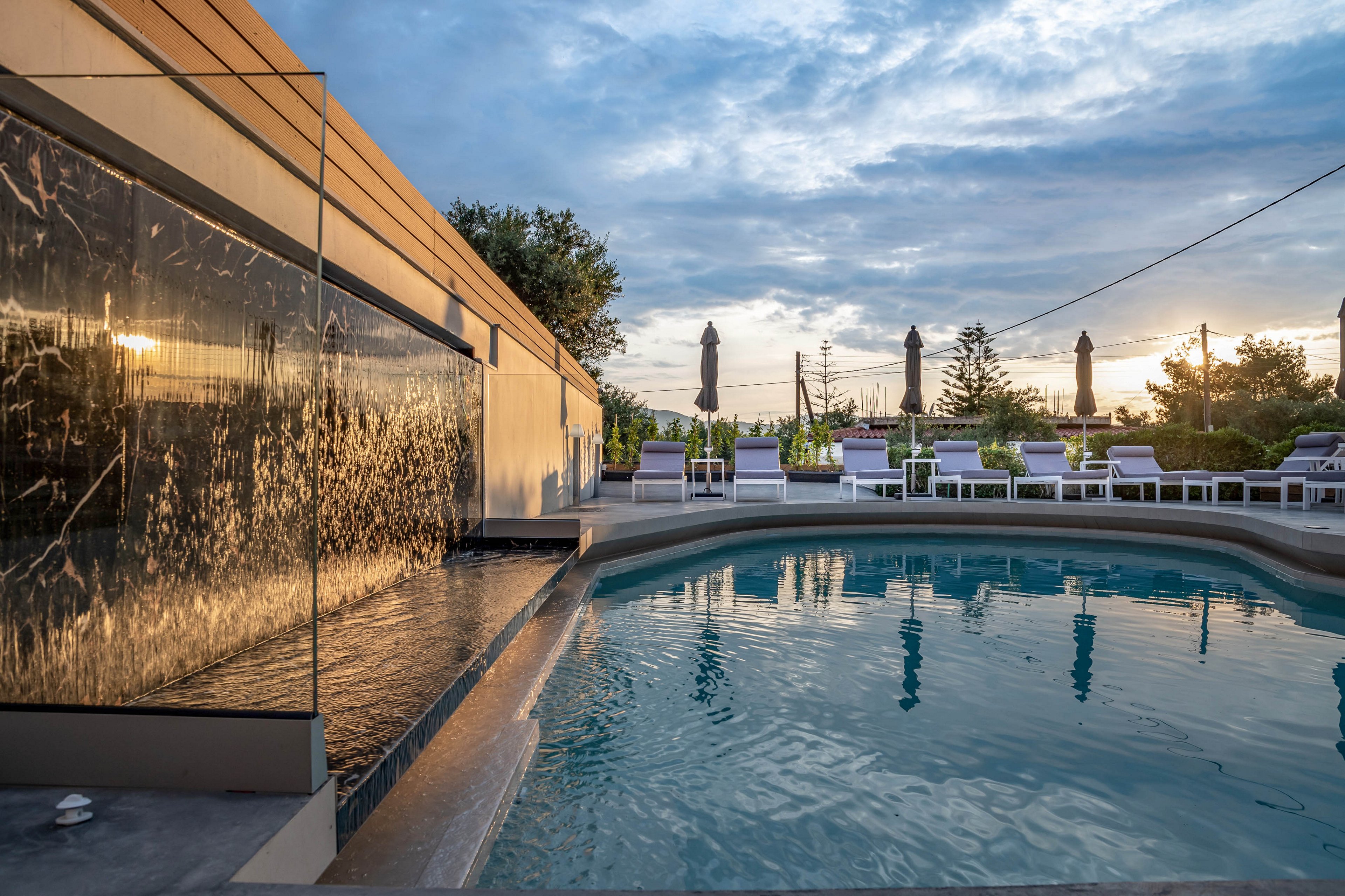 Nikon Boutique Hotel