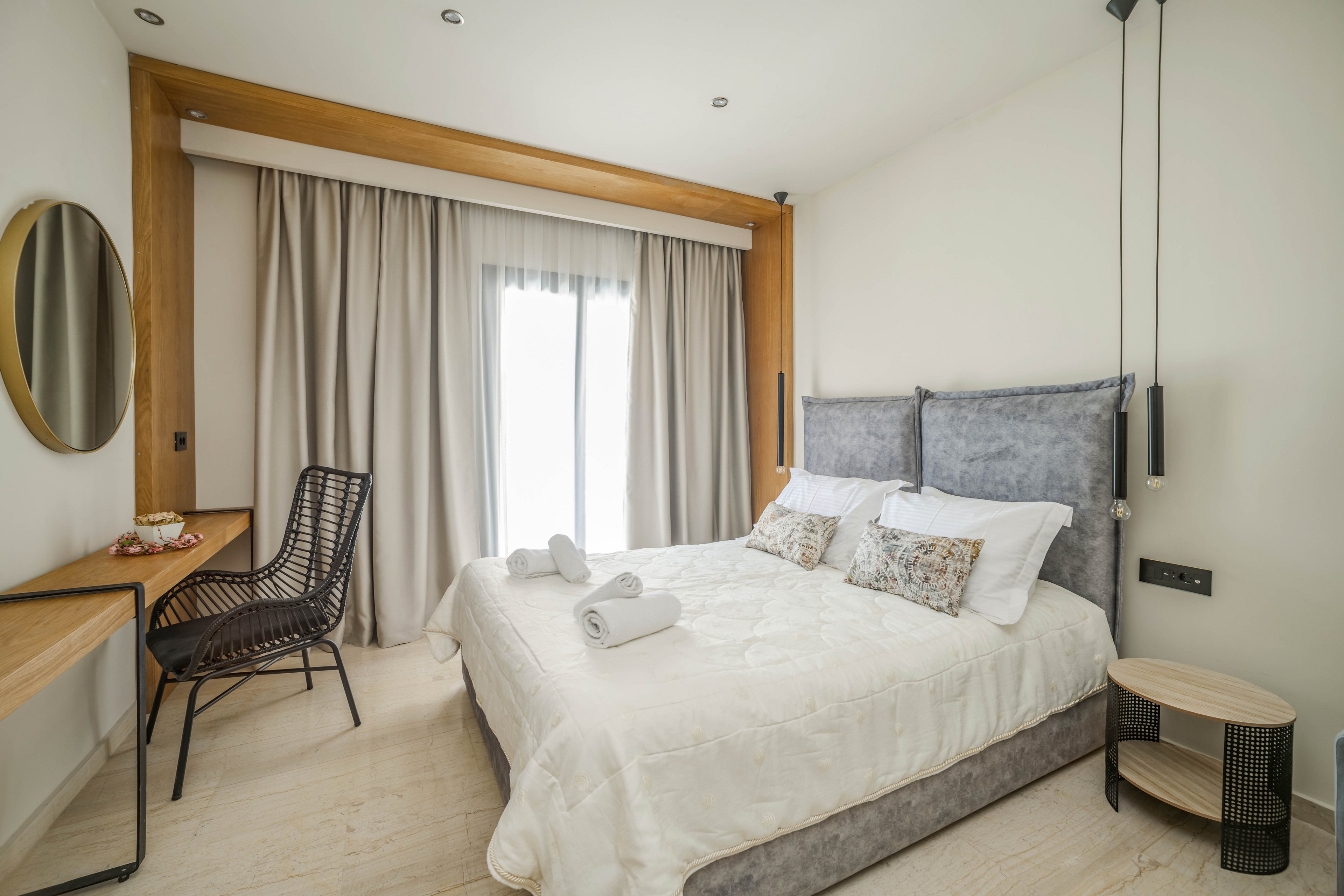 Nikon Boutique Hotel