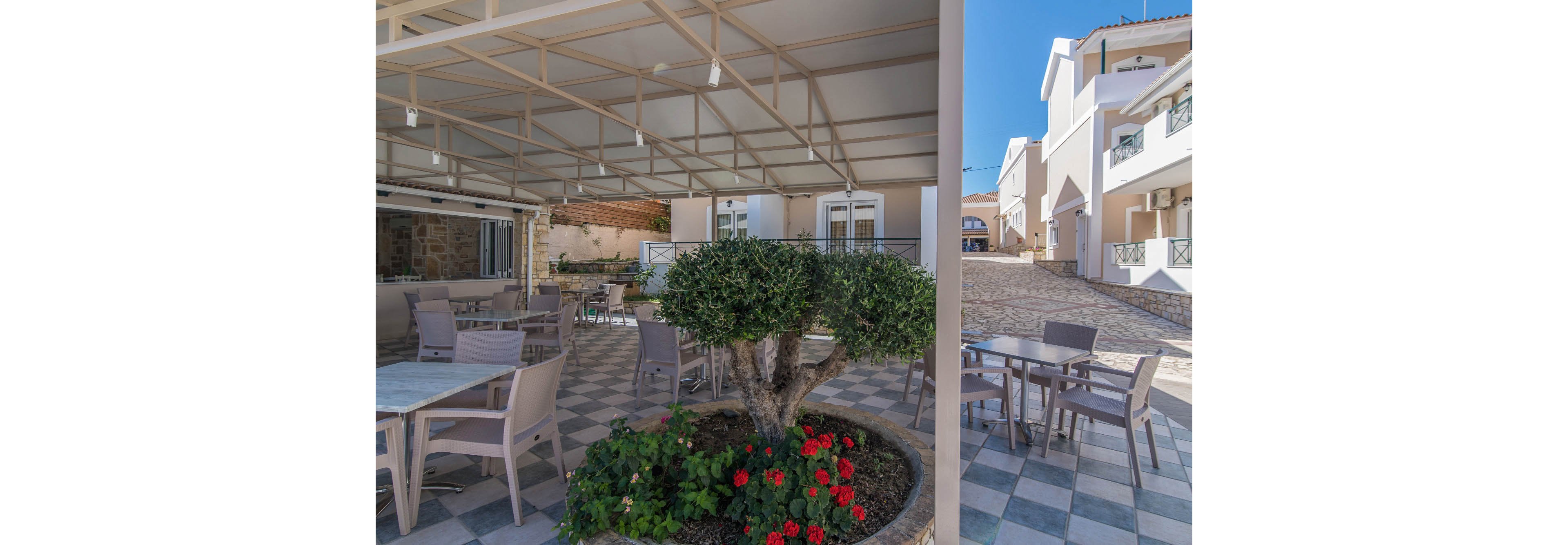 Maistrali Hotel & Apartments