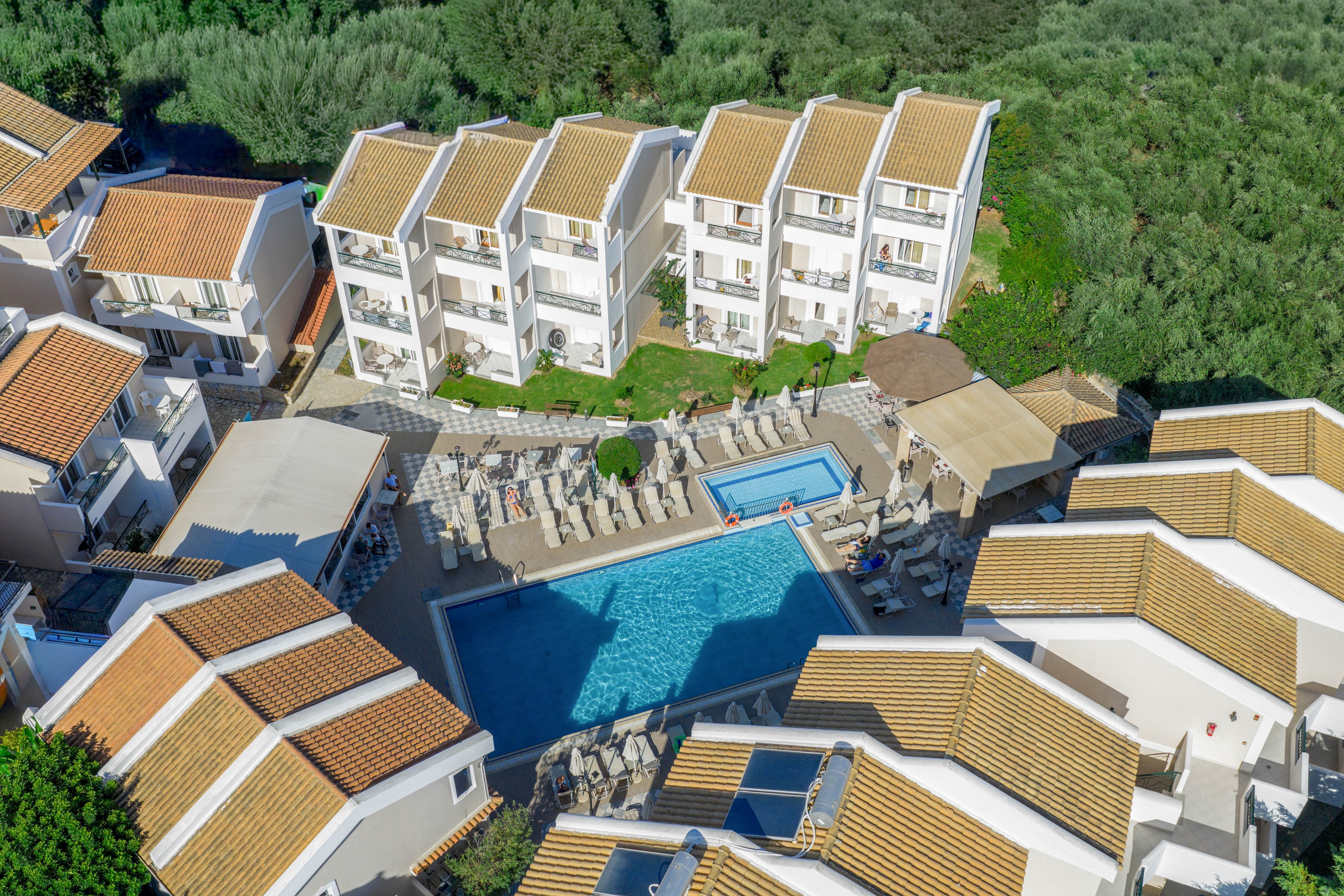 Maistrali Hotel & Apartments