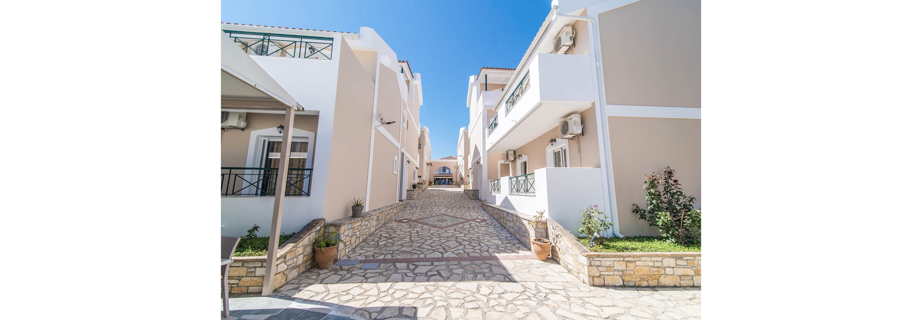 Maistrali Hotel & Apartments